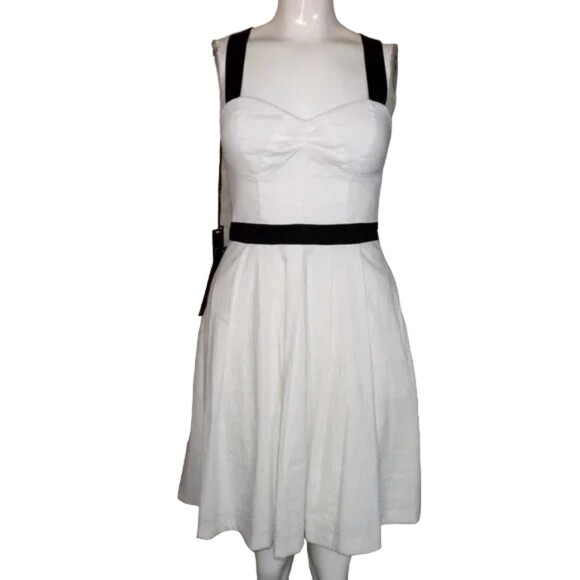 new BEBE Fitted Skater Dress, 4, Lilia Corset Style, Wide Cross Straps, Pocket - Picture 9 of 14